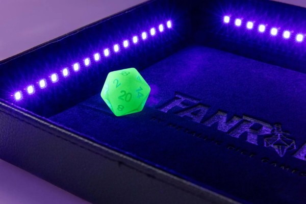 Blacklight Dice Tray with d20: Black