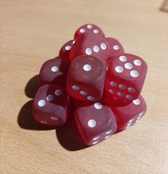 Chessex Frosted Red w/ White - 12 w6 (16mm)